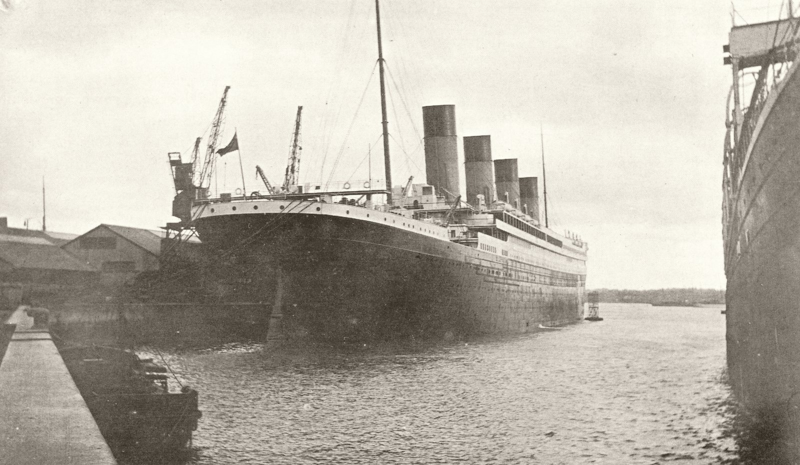RMS Titanic berthed at Southampton in April 1912